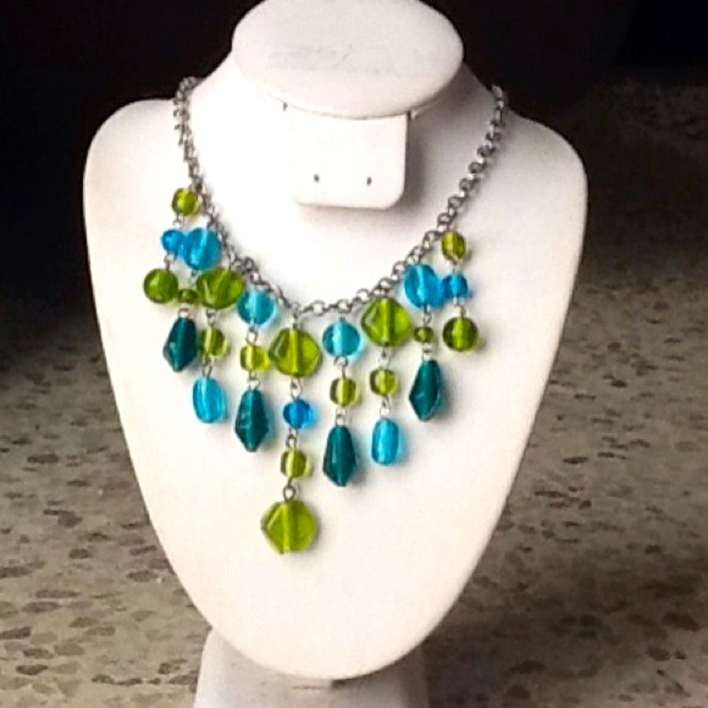 ❤Beautiful Glass beaded necklace❤